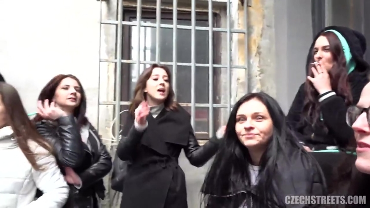 Girls From Hairdressing Tech E134_main_thumbnail