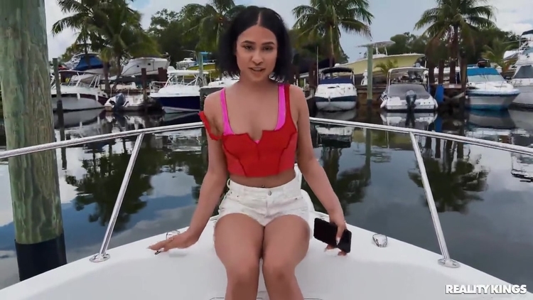 Boat Booty_main_thumbnail