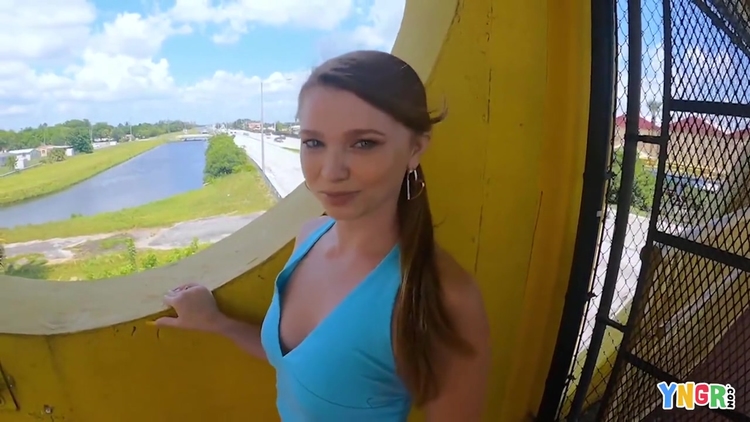 Mazy Myers - Freckled Redhead Can Barely Handle This Big Dick_main_thumbnail