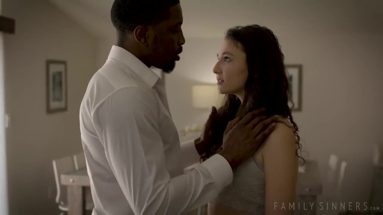 Liz Jordan In Daddys Girl_main_thumbnail