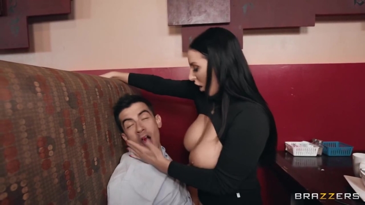 A Blinding Date_main_thumbnail