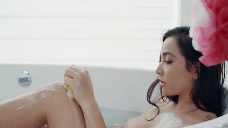 Karlee Grey, Lucas Frost_main_thumbnail