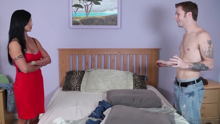 Cougars Prey Volume 05 Scene 3 Jewels Jade, Patrick Knight_main_thumbnail