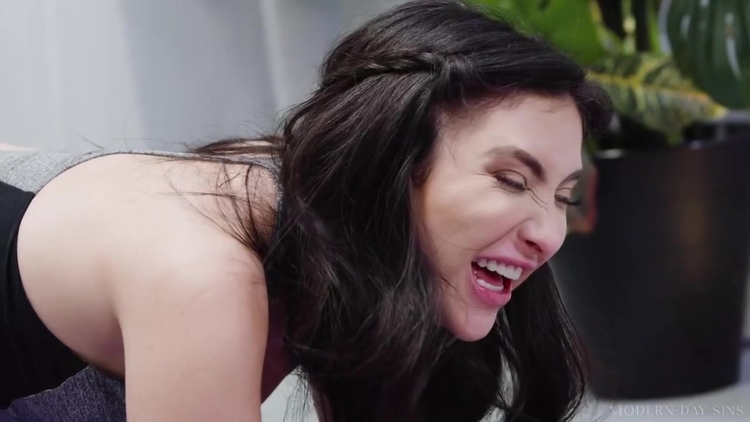 Proud Pervs: Hotter Yoga - Jane Wilde_main_thumbnail