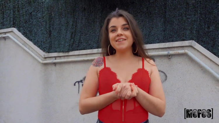 Tattooed Slut Gets Down And Dirty - Chiki Bunny_main_thumbnail