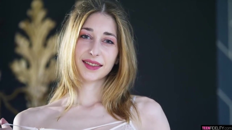 Petite Princess_main_thumbnail