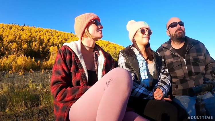 Lana Mars And Akgingersnaps - Alaska Road Trip # 3_main_thumbnail