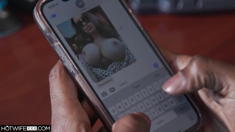 New Sexy Busty Wife Linzee Gets A Second Meating (02-01-2023)_main_thumbnail