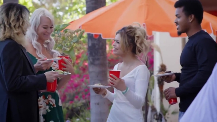 New Emma Hix She Delivers (24.09.2021)_main_thumbnail