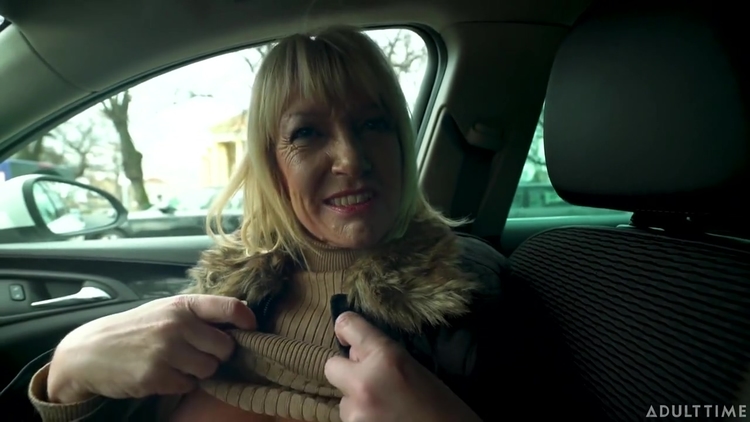 Amy Gilf Hunter_main_thumbnail