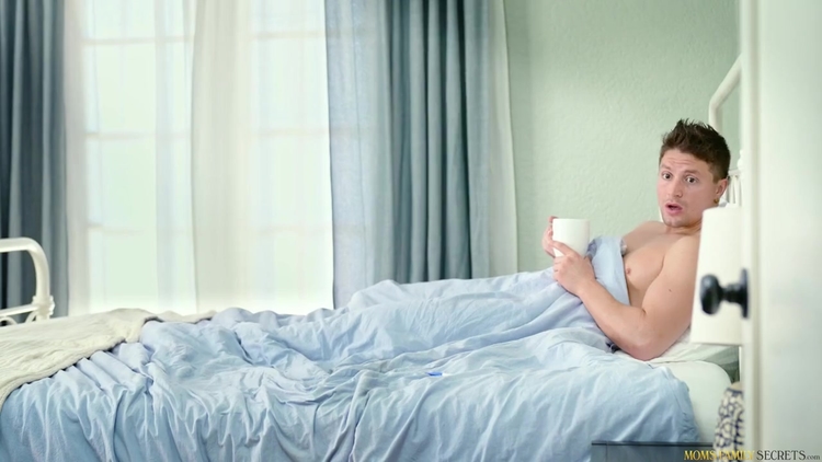 New Jennifer White My Stepmom-s Huge Tits Hav-e Healing Power-s (21-04-2023)_main_thumbnail