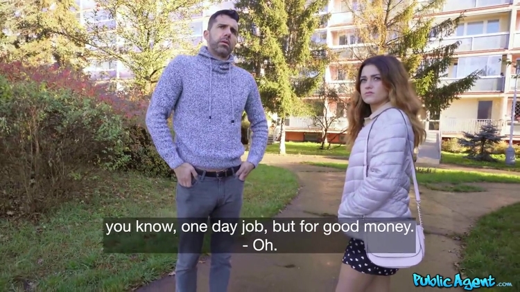 Valentina Lapiedra In Big Cock Inside Tight Spanish Babe_main_thumbnail