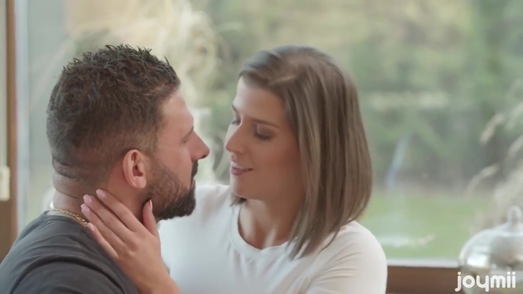 New Niki Harris Sp-orts C-ar (06-07-2023)_main_thumbnail