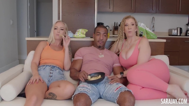 And Elana Bunnz In Hurricane Pussy Party_main_thumbnail