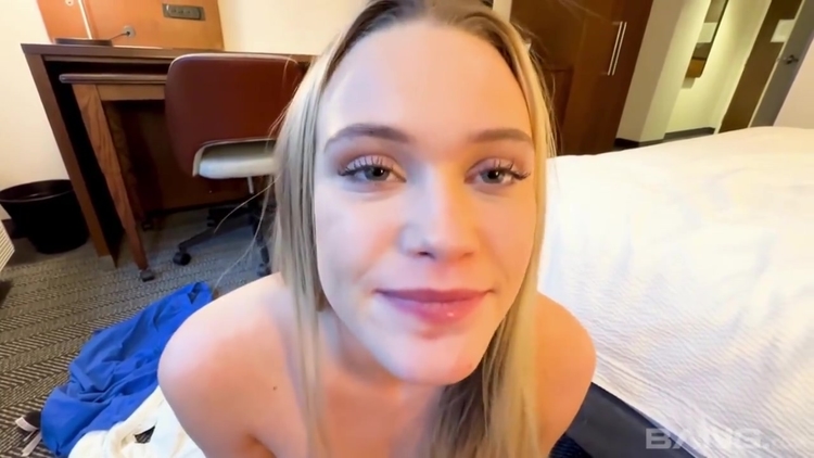 New Chloe Rose Gets Her Tee-n Pussy Fuck-ed In Pub-lic (08-08-2023) Streamvid.net_main_thumbnail