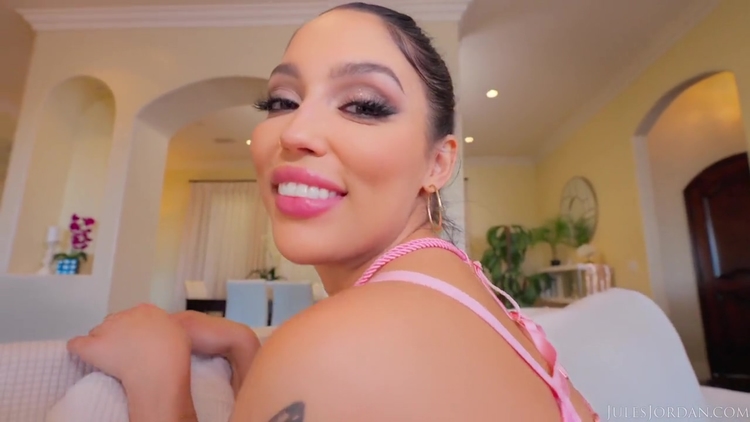 Latina Beauty Vanessa Sky Worships Lexington Steeles Bbc In_main_thumbnail