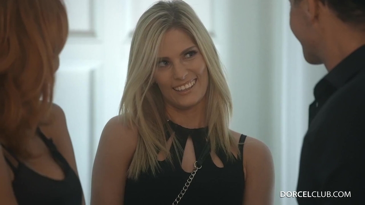 Veronica Leal, Candee Licious - Babe, I Have A Gift For You_main_thumbnail