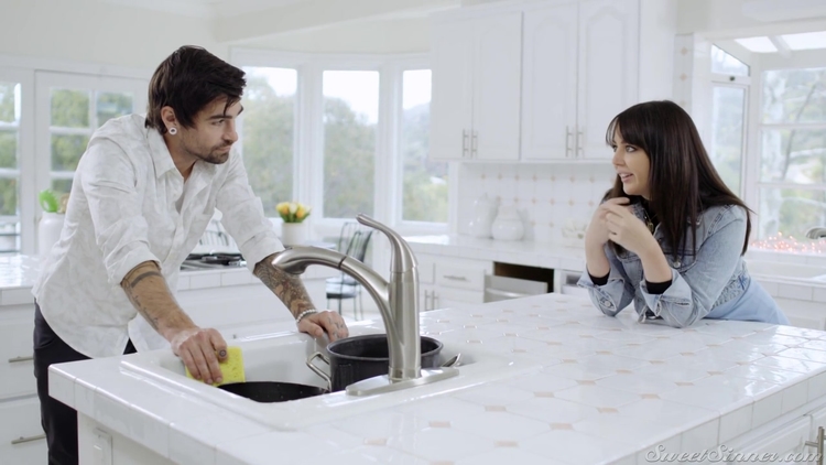 Victoria Voxxx - Make It Right_main_thumbnail