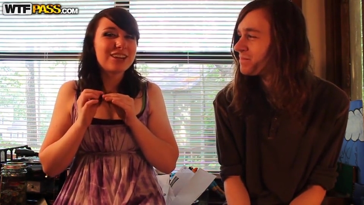 Amateur Bitch Needs Money_main_thumbnail