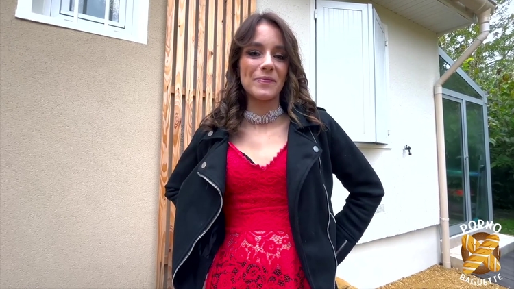 Ariana Fulfills Her Sexual Fantasy With Two Well-built Guests_main_thumbnail