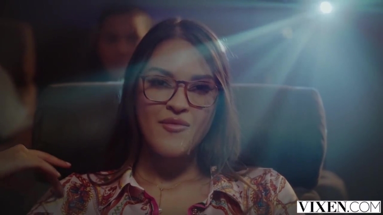 New Gizelle Blanco (10-11-2023) Streamvid.net_main_thumbnail