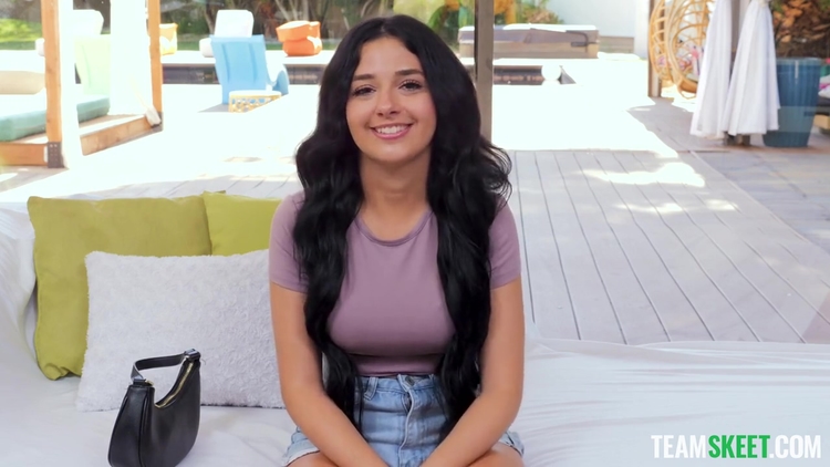 New Vanessa Marie A Per-k-y N-ewc-om-er (18-10-2023) Streamvid.net_main_thumbnail