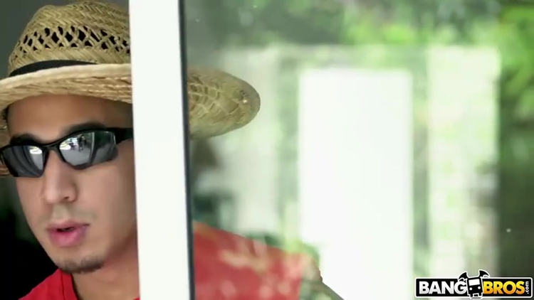 What A Beautiful Bootie!_main_thumbnail