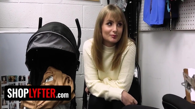 Evie Gets Busted With Her Baby Stroller For Shoplifting And Is Taken For Questioning 17 Min_main_thumbnail