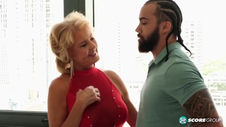 A 28-year-old Fucks 76-year-old Desiree Eden Hard_main_thumbnail