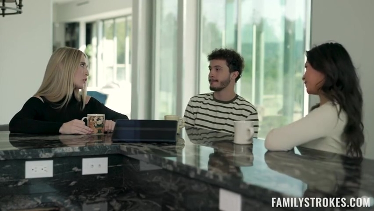 Scarlett Alexis & Sarah Taylor - My Boys Job_main_thumbnail