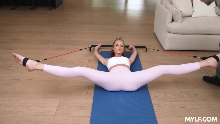 Barbie Feels - Private Training Session_main_thumbnail