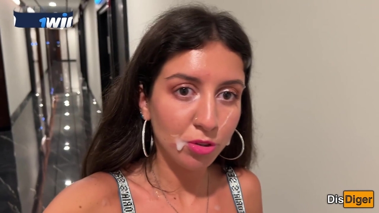 Picked Up Beauty In Luxury Hotel Fucked Her In All Holes And She Went For A Walk With Cum On Face_main_thumbnail