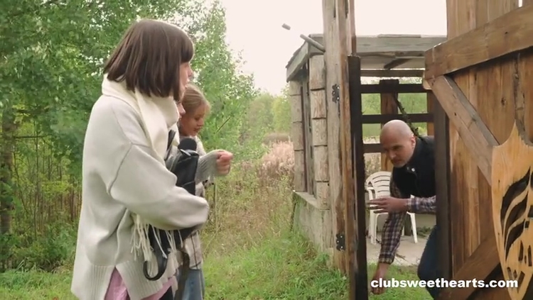 Skye Wood, Viola Weber, Sandy Cheeks - Steamy Thanks_main_thumbnail