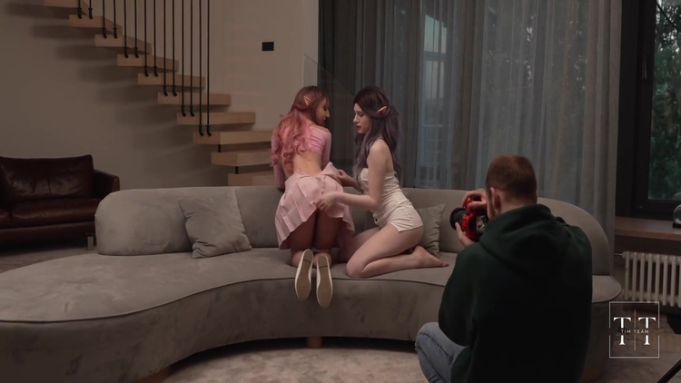 Two Pixie Stepsisters Seduce Photographer For Sex 23 Min_main_thumbnail