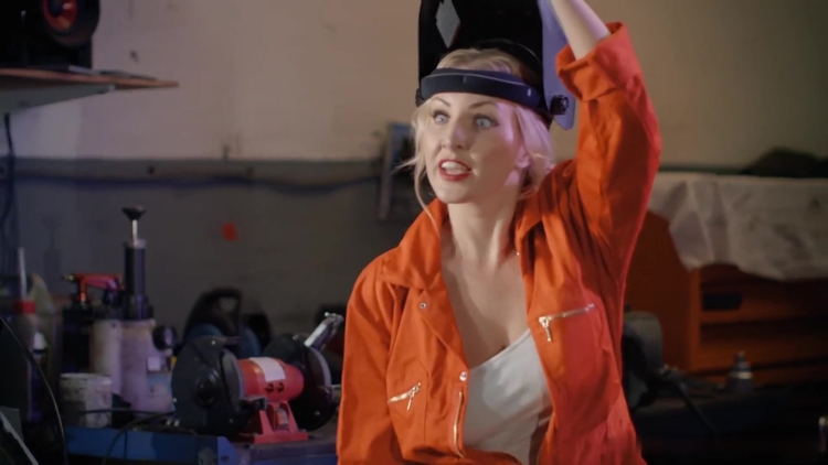 Melt In Her Mouth_main_thumbnail