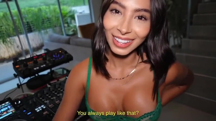 Daniela Antury - Dj Lesson End In A Delicious_main_thumbnail