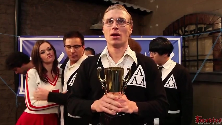 Lily Labeau & Brooklyn Lee Horny Orgy_main_thumbnail