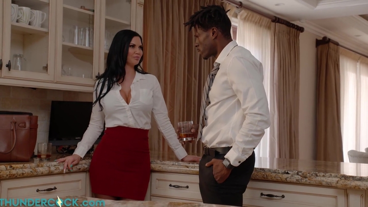 Free Premium Video Jasmine Jae Tries To Fit Her Husbands Boss Thundercock In Her Mouth_main_thumbnail