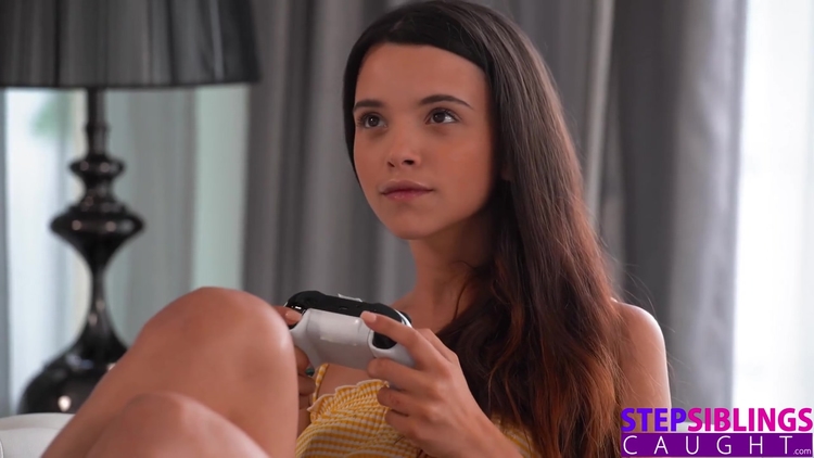 Free Premium Video Stepsis Ohana Petite To Stepbro Yes I Put Your Controller In My Pussy Cuz I Want Your Dick -s2_main_thumbnail