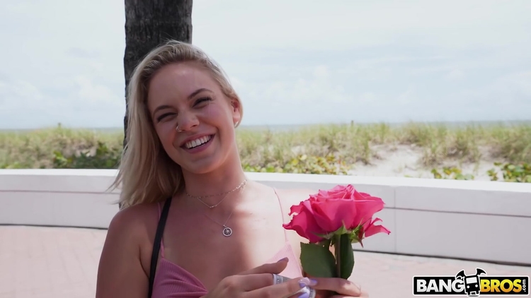 She Does Everything Shes Told_main_thumbnail