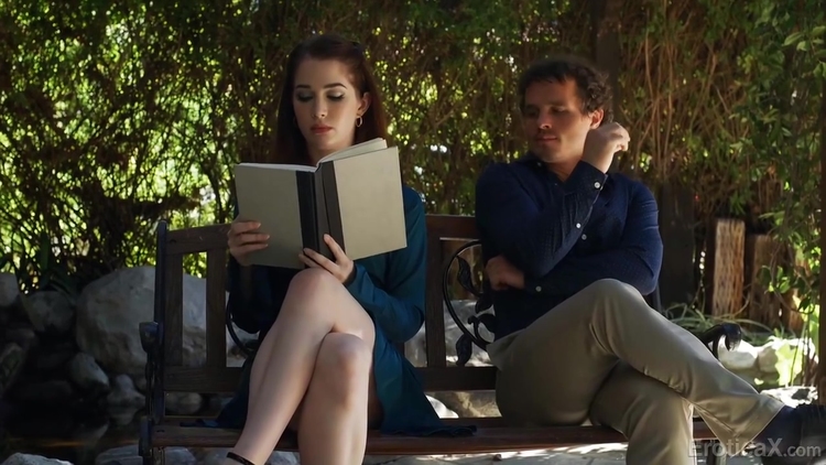 Evelyn Claire - Stranger In The Park_main_thumbnail