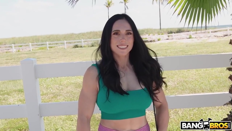 Vanessa Arizona - Iron Swinger Pussy_main_thumbnail