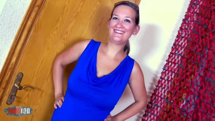 Francaise Big Tit_main_thumbnail