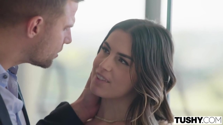 Crazy Porn Movie Lingerie Wild Like In Your Dreams_main_thumbnail