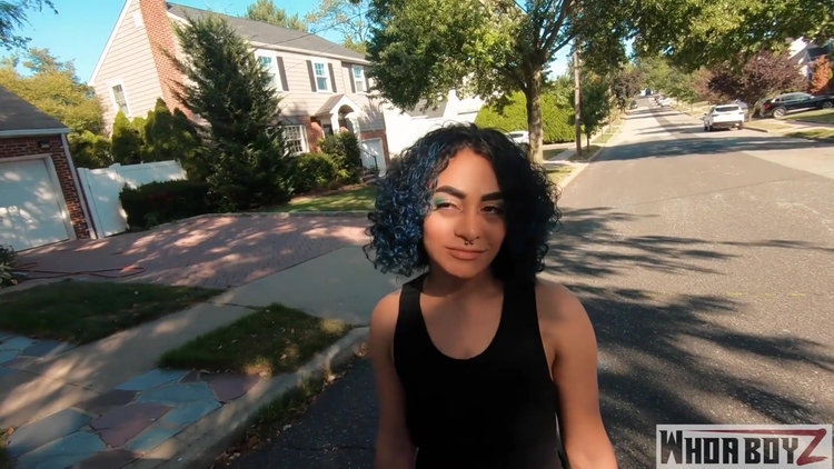 Big Booty Latino Girl_main_thumbnail