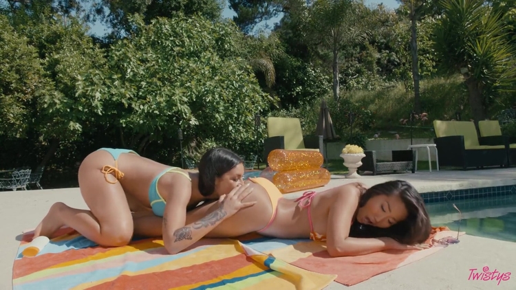 Fabulous Porn Clip Outdoor Hottest Like In Your Dreams_main_thumbnail