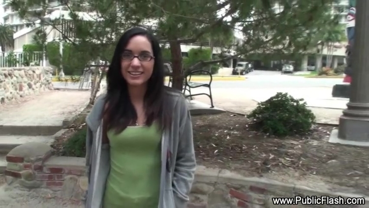 Tia - Puerto Rican Spinner_main_thumbnail