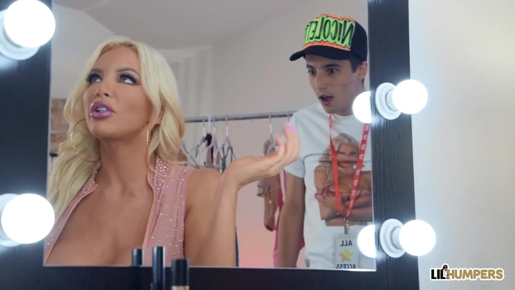 A Lil Fan Service 1 - Ricky Spanish_main_thumbnail