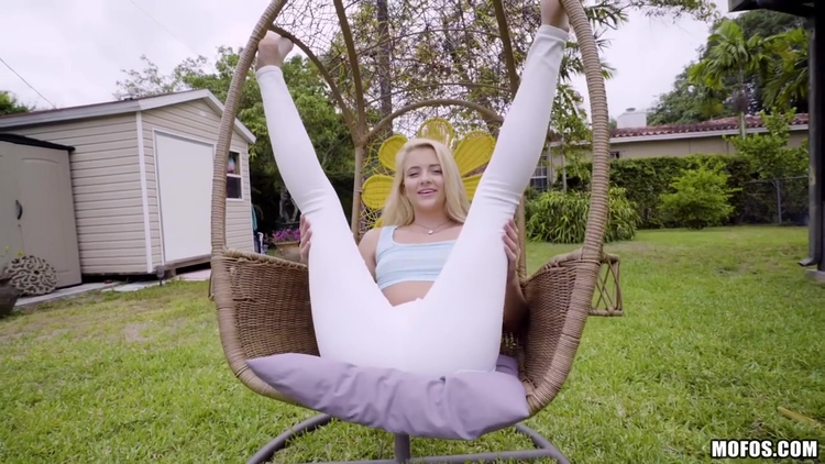 Riley Stars Have Sex And Facial 1_main_thumbnail