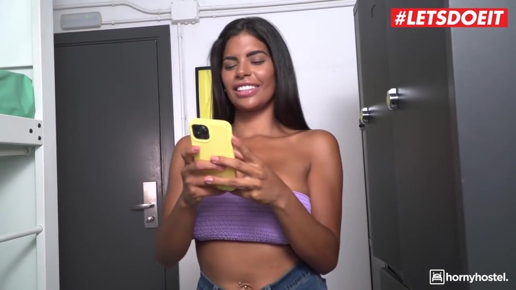 : Beautiful Latina Puts Her Big Natural Tits To Good Use_main_thumbnail